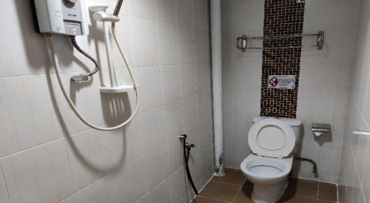 Juru Hotel Bukit Mertajam Exteriör bild